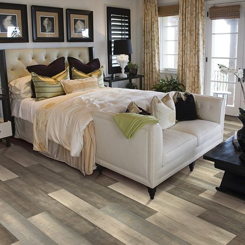 Laminate floors in North Logan, UT from Carpets of America